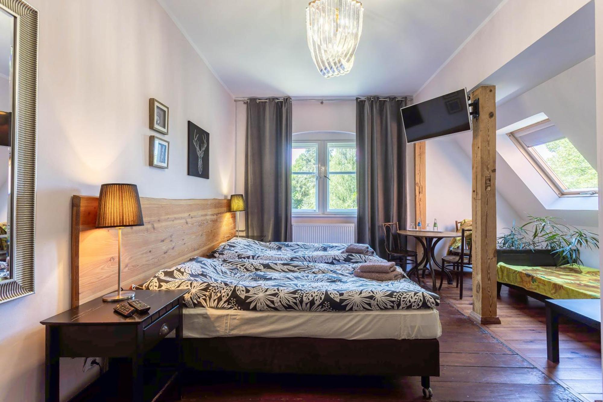 Palac Mysliwski Orle Solutions Мирославець