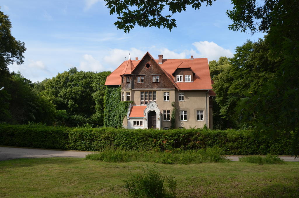 Pałac Mysliwski Orle Mirosławiec